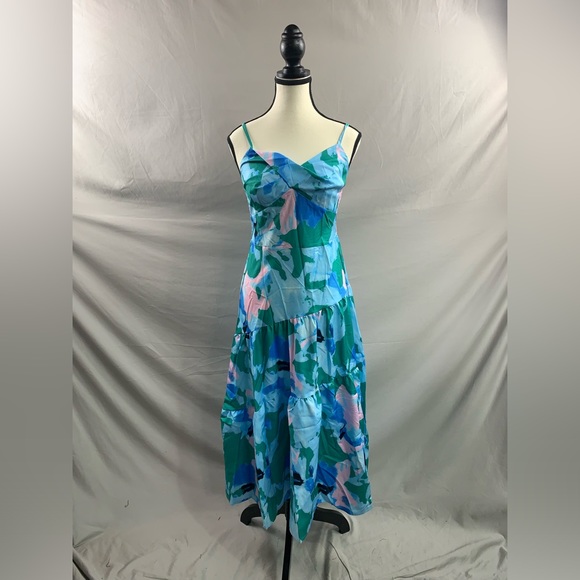 Shirred Panel Backless Midi A-Line Dress - Picture 7 of 10